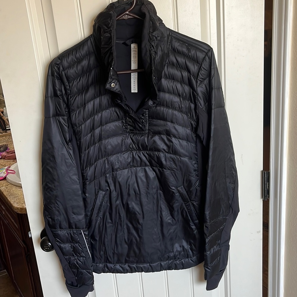 Lululemon black jacket size 8